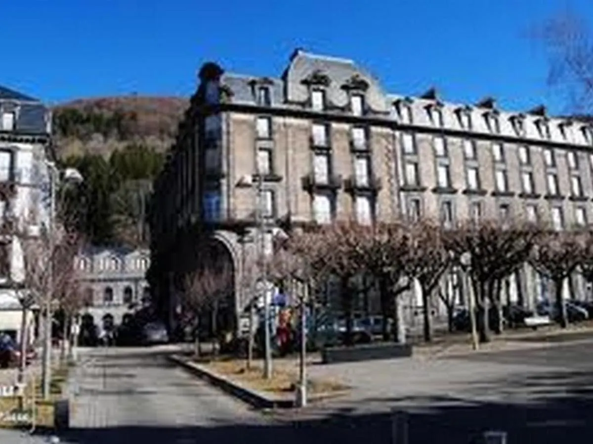 Beau T2 En Centre-Ville Du Mont-Dore, Au Pied Des Thermes, Pour 4 Pers, Bien Equipe, Ascenseur, Wi-Fi - Fr-1-608-241 Le Mont-Dore